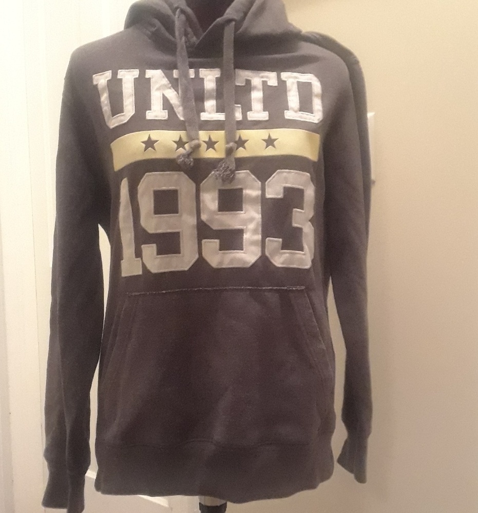 Womens small Gray Ecko unlimited sweatshirt